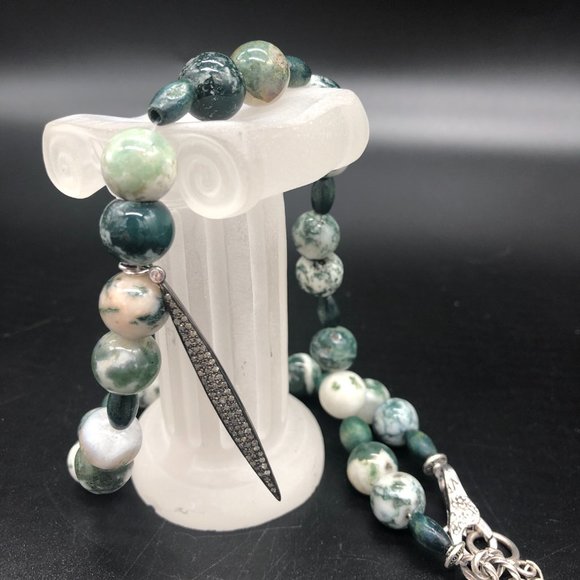 Necklace - 1.62ctw Diamond Bar with Green Agate Beads - Picture 4 of 5